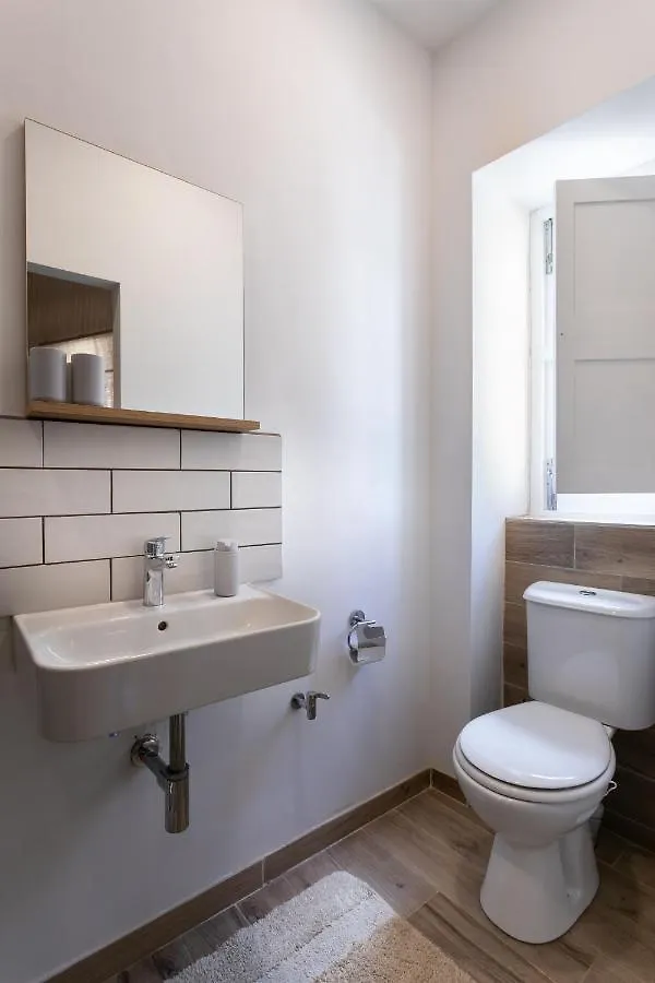 Authentic Maltese 2-Bedroom House With Terrace Zejtun 0*,